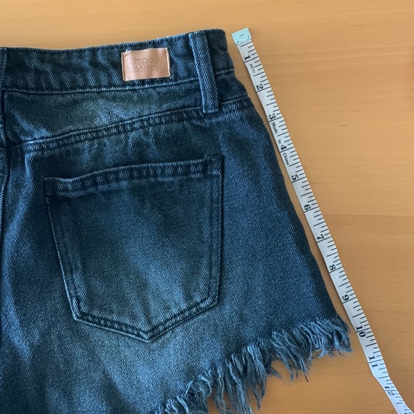 Super Frayed Black High Waist Jean Shorts 5/27 Acid Wash Distressed - Picture 4 of 7